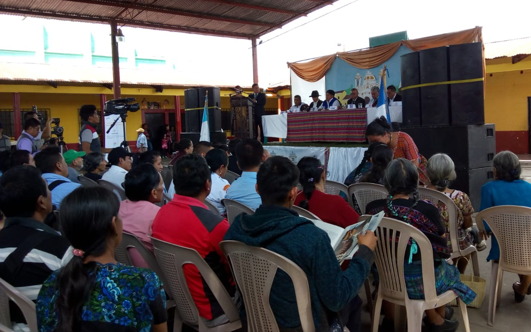 Exitoso foro político con candidatos a la alcaldía en San Martín Jilotepeque, Chimaltenango