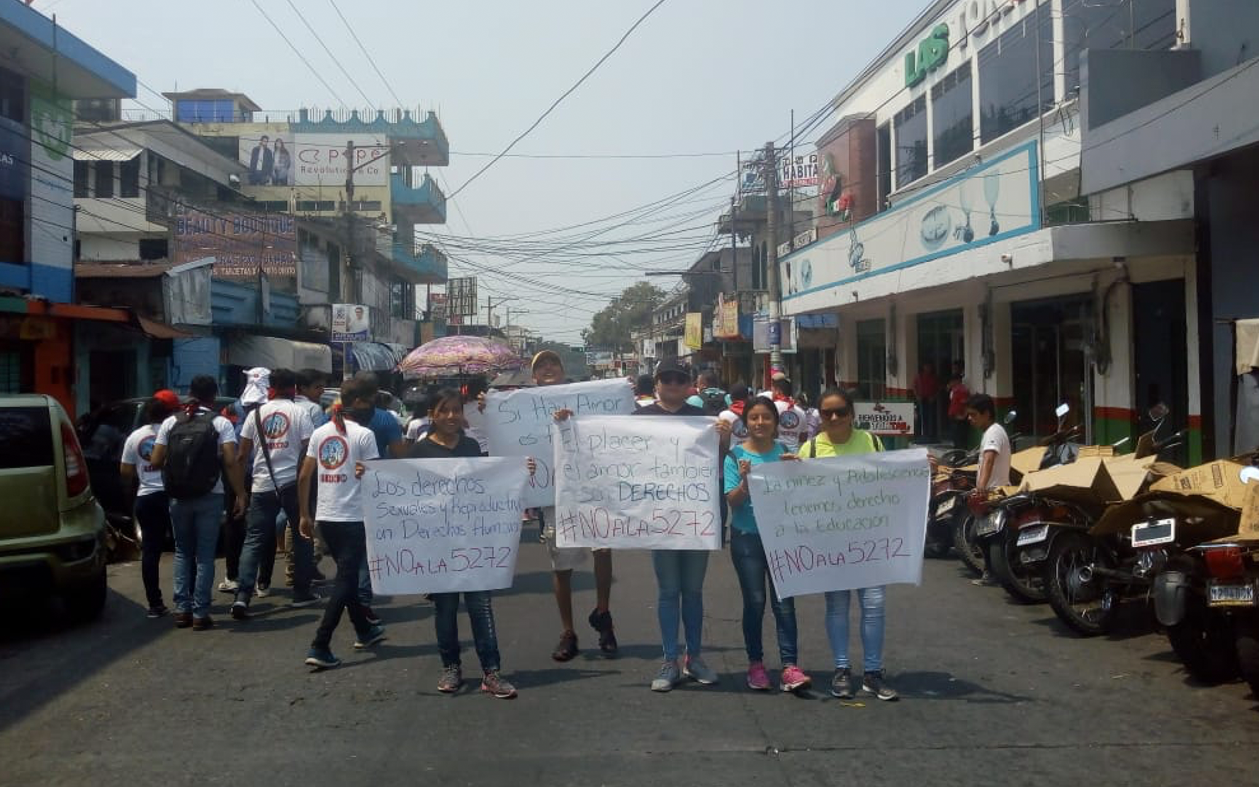 Organizaciones juveniles de Mazatenango, Suchitepéquez participan en marcha del 1 de mayo