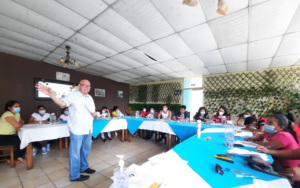 PAMI realiza el tercer taller sobre Auditoría Social «Acceso a la información y aprendizajes para la Auditoría Social efectiva» en Samayac, Suchitepéquez