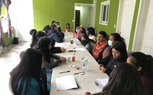Lee más sobre el artículo Adolescentes y jóvenes participan en el conversatorio «Nuestros propósitos 2023», en San Martín Jilotepeque, Chimaltenango