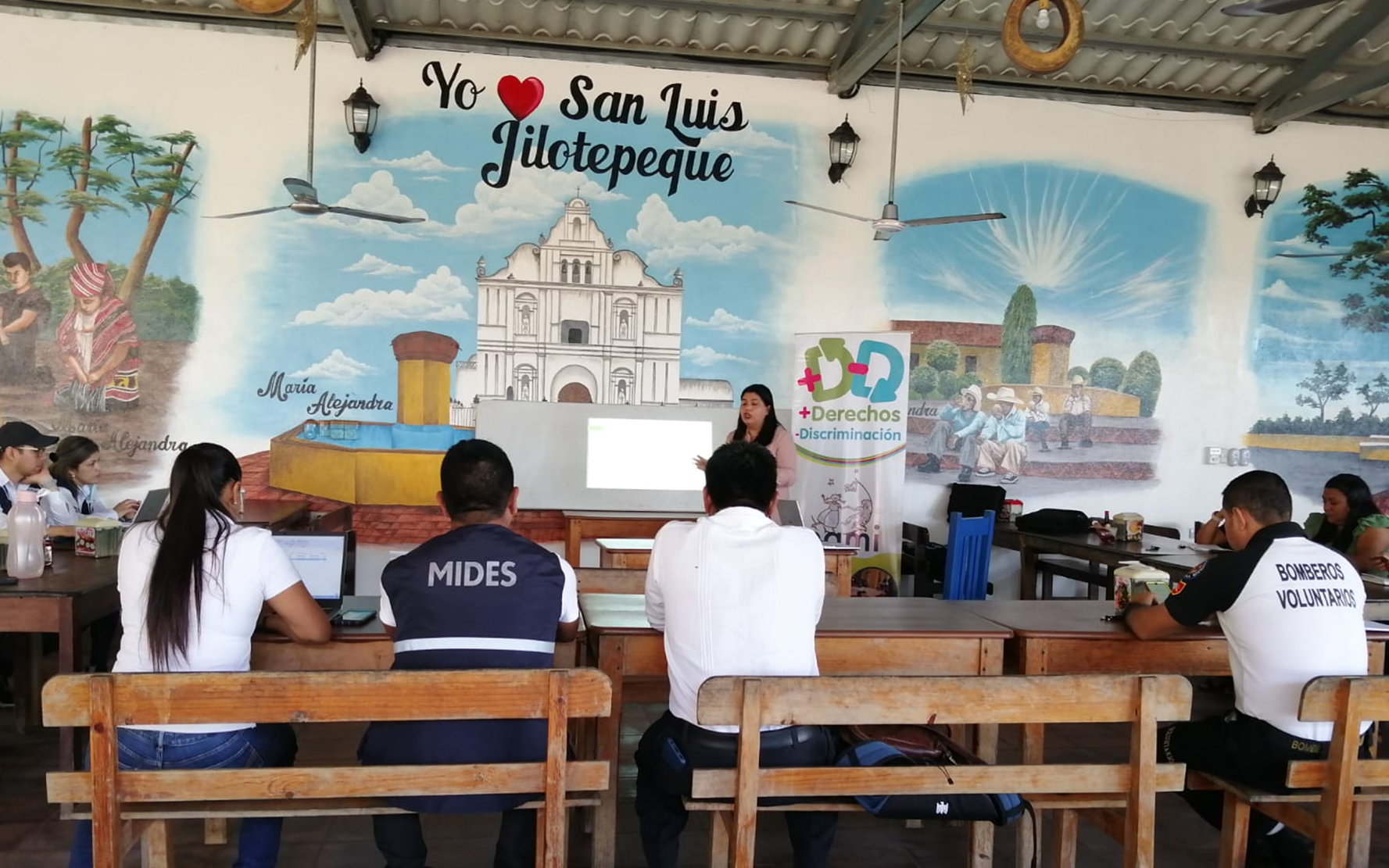 En el marco del cumplimiento de los derechos de la niñez, adolescencia y juventud, dos municipios de Jalapa dan inicio a proceso de auditoría social