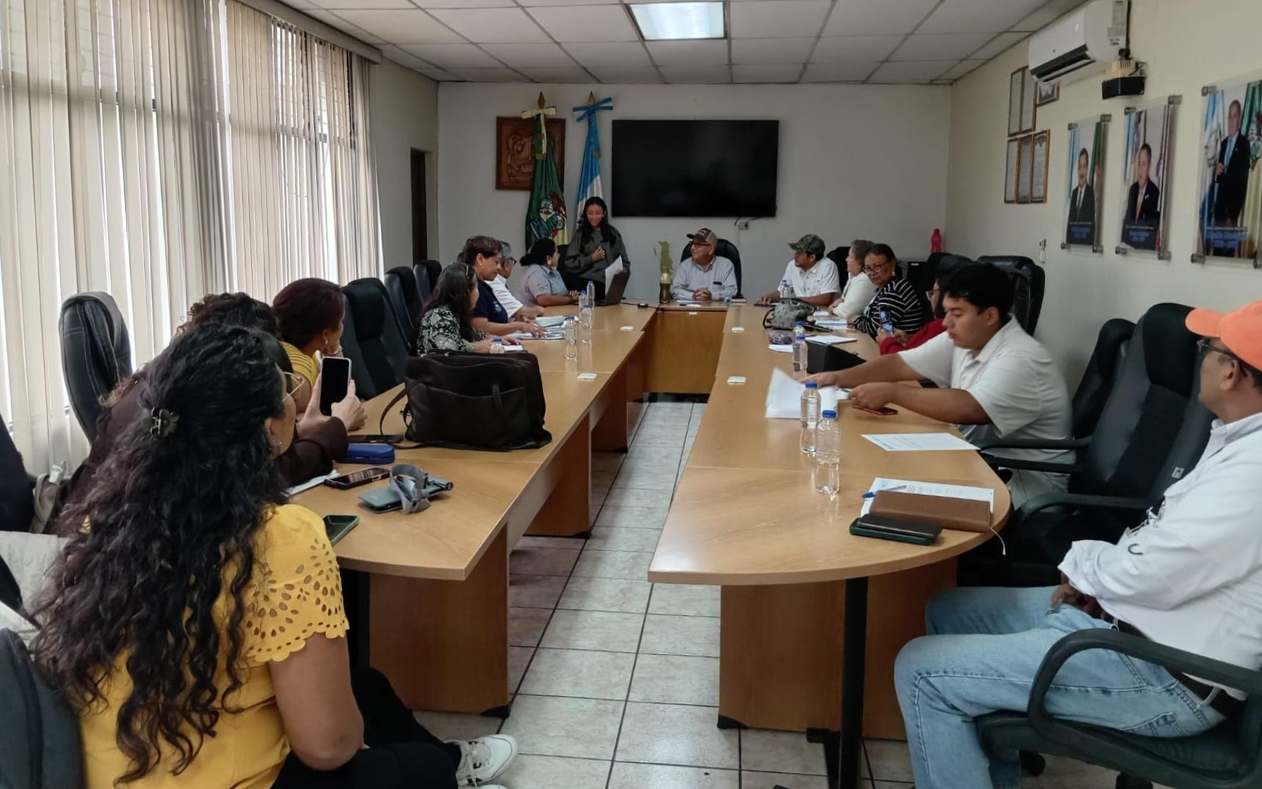 Lee más sobre el artículo Presentación de avances del plan de incidencia y política municipal de niñez y adolescencia ante autoridades del municipio de Amatitlán