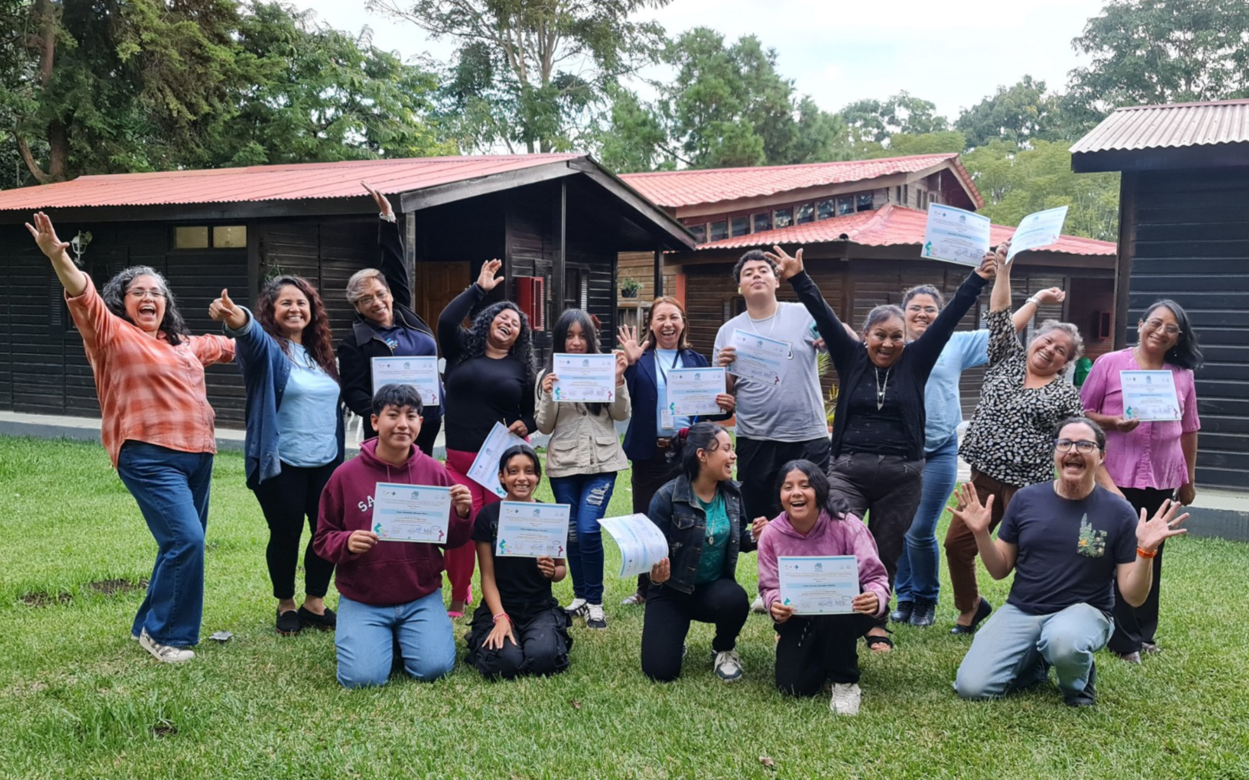 Lee más sobre el artículo Tercer taller y clausura del proceso de formación “Voz Pública en Acción, Liderazgo y Vocería Comunitaria para Políticas Públicas Municipales”, en Chinautla y Amatitlán