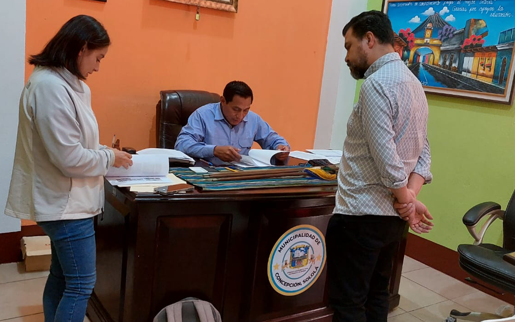 En este momento estás viendo PAMI y tres autoridades municipales del departamento de Sololá firman convenio que garantiza el derecho a una educación inicial para niñez de primera infancia