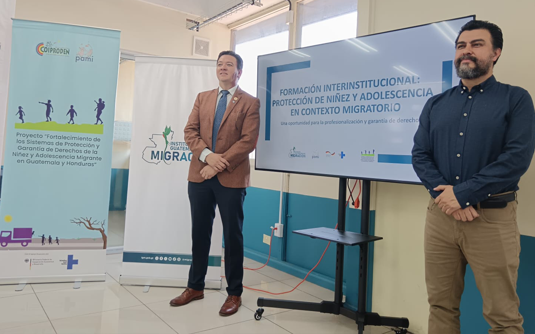 En este momento estás viendo PAMI participa en el lanzamiento nacional del curso interinstitucional: Protección de Niñez y Adolescencia en Contexto Migratorio