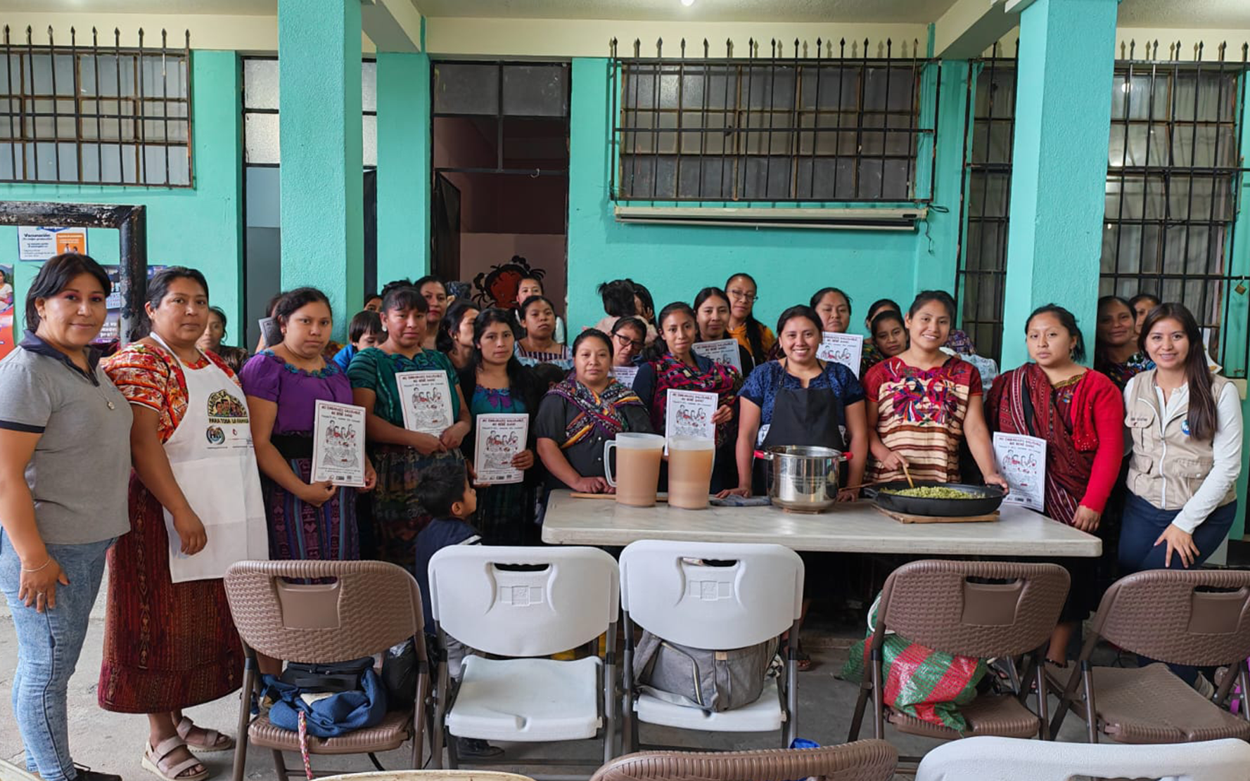 En este momento estás viendo PAMI beneficia con kits nutricionales a 144 familias de tres municipios del departamento de Sololá